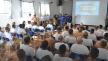 Cursos bíblicos llegan a las prisiones y ayudan en la reinserción social de los internos
